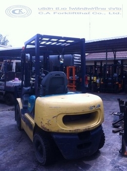 ขาย รถโฟล์คลิฟท์ KOMATSU รุ่น FG25-12