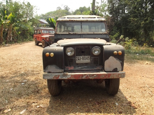 แลนโรเวอs2ไม่มีเครื่องเกียทะเบียนอยู่อุตรดิตถ์ราคาคุยกันได้