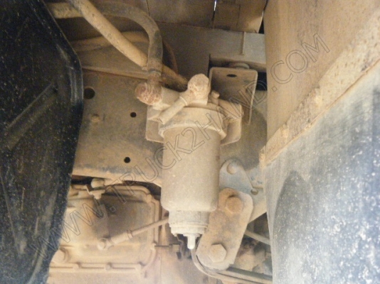 รถสองแถว 4 ล้อใหญ่ ยี่ห้อ ISUZU