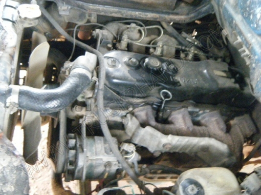 รถสองแถว 4 ล้อใหญ่ ยี่ห้อ ISUZU