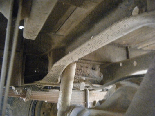 รถสองแถว 4 ล้อใหญ่ ยี่ห้อ ISUZU