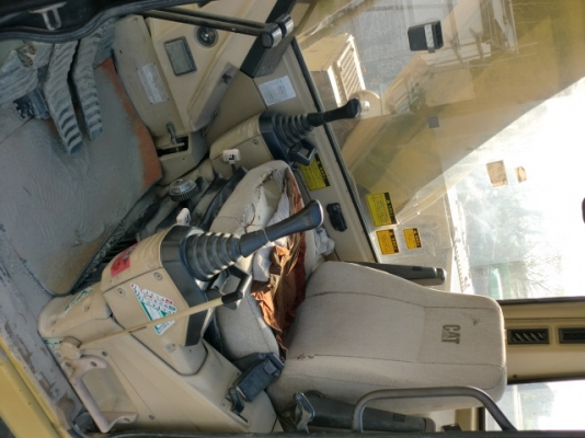 ขยรถขุดนำเข้าจากญี่ปุ่น CATERPILLAR 320 สนใจสั่งจองหรือสอบถามได้ค่ะ โทร 087-3310254  เจี๊ยบค่ะ