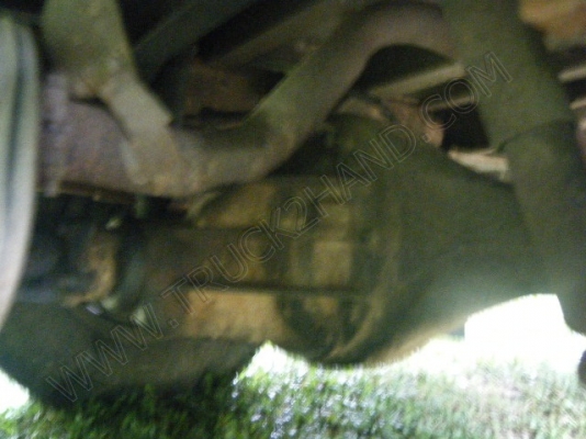 รถสองแถว 4 ล้อใหญ่ ยี่ห้อ ISUZU รถสองแถว 4 ล้อใหญ่ ยี่ห้อ ISUZU