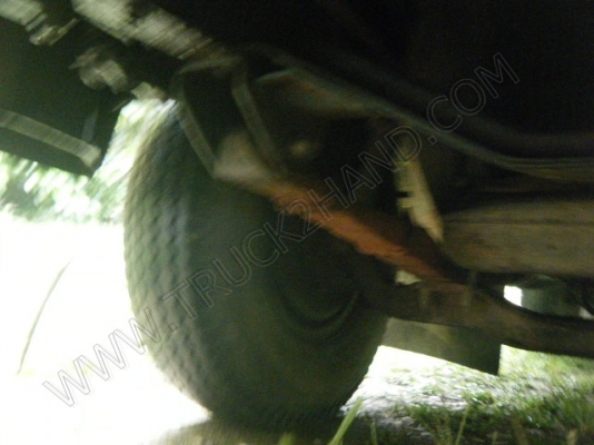 รถสองแถว 4 ล้อใหญ่ ยี่ห้อ ISUZU รถสองแถว 4 ล้อใหญ่ ยี่ห้อ ISUZU