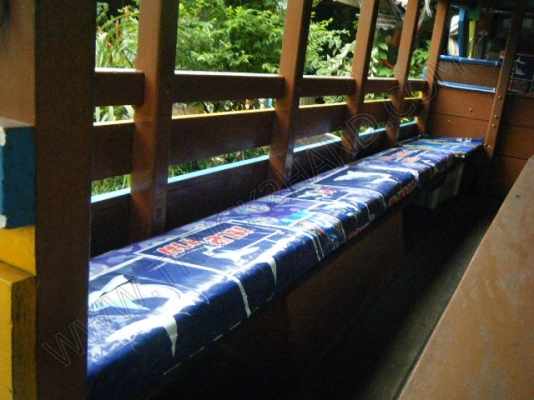 รถสองแถว 4 ล้อใหญ่ ยี่ห้อ ISUZU รถสองแถว 4 ล้อใหญ่ ยี่ห้อ ISUZU