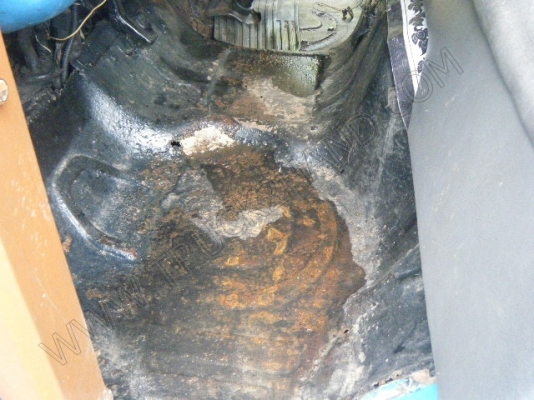 รถสองแถว 4 ล้อใหญ่ ยี่ห้อ ISUZU รถสองแถว 4 ล้อใหญ่ ยี่ห้อ ISUZU