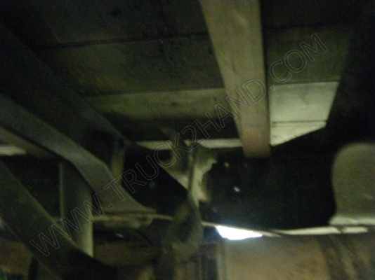 รถสองแถว 4 ล้อใหญ่ ยี่ห้อ ISUZU รถสองแถว 4 ล้อใหญ่ ยี่ห้อ ISUZU