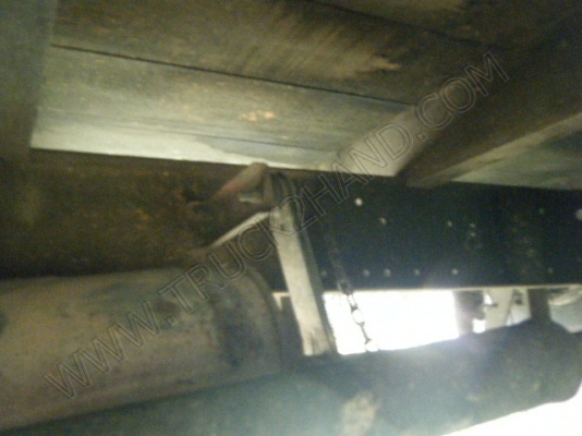 รถสองแถว 4 ล้อใหญ่ ยี่ห้อ ISUZU รถสองแถว 4 ล้อใหญ่ ยี่ห้อ ISUZU