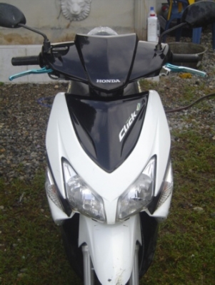 Honda Click เครื่องเดิม พร้อมใช้ภาษีหมดปลายปี 57