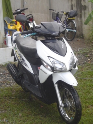 Honda Click เครื่องเดิม พร้อมใช้ภาษีหมดปลายปี 57