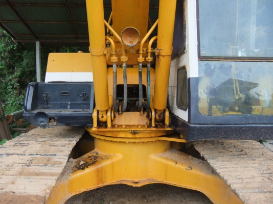 ขายแบคโฮ PC 200 - 3 ด่วน เครื่องดี ปั้มดี โซ่ 85 เปอร์เซ็น