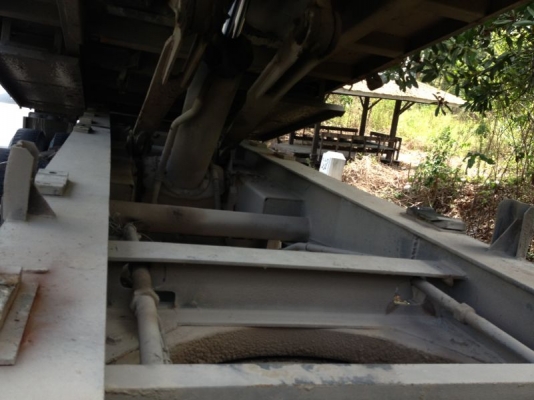 รถอิซูซุ 10 ล้อดั๊ม 320 แรงม้า ปี 50 ( ขายแม่ลูก ) สนใจติดต่อ 081 - 6079515