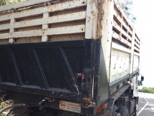 รถอิซูซุ 10 ล้อดั๊ม 320 แรงม้า ปี 50 ( ขายแม่ลูก ) สนใจติดต่อ 081 - 6079515