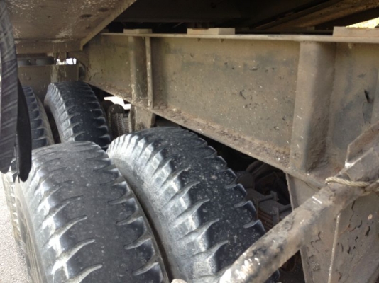 รถอิซูซุ 10 ล้อดั๊ม 320 แรงม้า ปี 50 ( ขายแม่ลูก ) สนใจติดต่อ 081 - 6079515