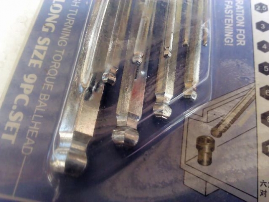 ชุดปะแจ L อย่างดี แข็ง เป็นของญี่ปุ่น มีทั้งหน่วย มม.และ นิ้ว