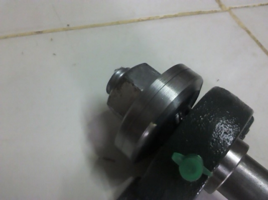 แกนเพลายึดใบเลื่อยวงเดือนพร้อมชุดลูกปืนยึดกับโต็ะได้เลย