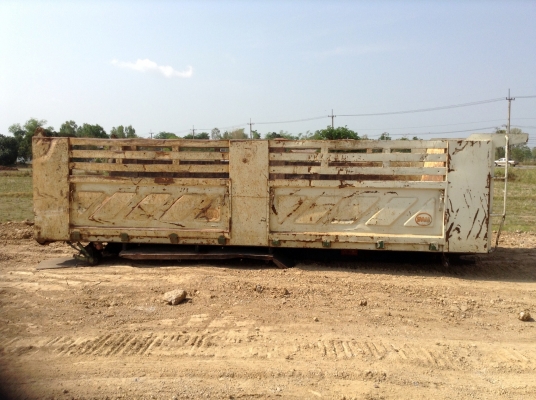 ขายกระบะดั๊มพ์สามมิตร