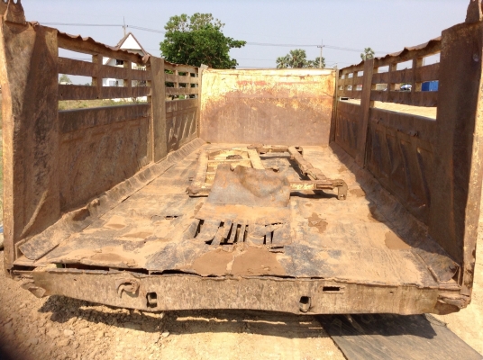 ขายกระบะดั๊มพ์สามมิตร