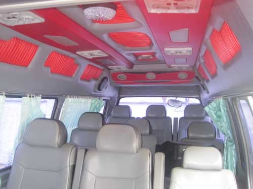 ขายรถตู้เครื่อง 2 JZVVTI เกียร์ธรรมดา NGV 2 ถัง ปี 96