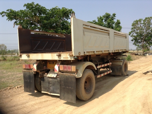 ขายลูกพ่วงดั๊มพ์สามมิตร