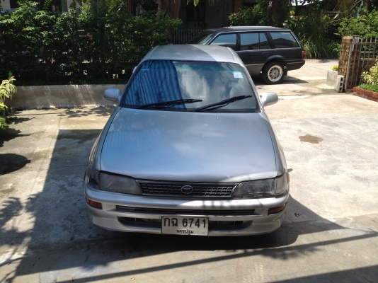 Toyota 1.6 AT.เครื่องเกียร์ดีสีสวย ทะเบียนพร้อมโอนติดแก็ชLPG