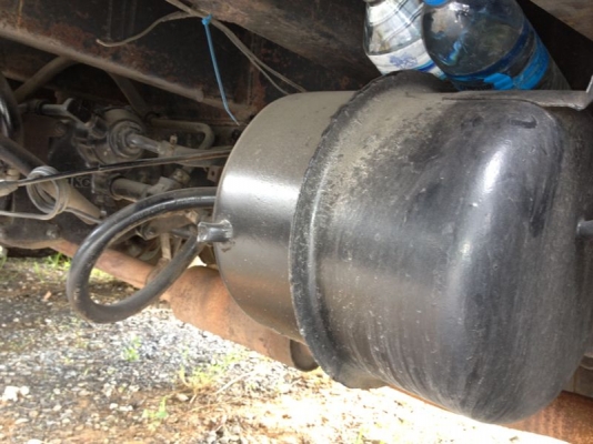 รถฮีโน่ 10 ล้อ รั่ว  FL177  168 แรงม้า สนใจติดต่อ 081 - 6079515