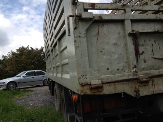 รถฮีโน่ 10 ล้อ รั่ว  FL177  168 แรงม้า สนใจติดต่อ 081 - 6079515