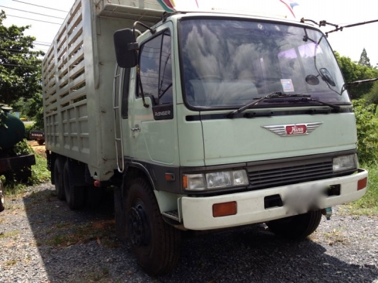 รถฮีโน่ 10 ล้อ รั่ว  FL177  168 แรงม้า สนใจติดต่อ 081 - 6079515