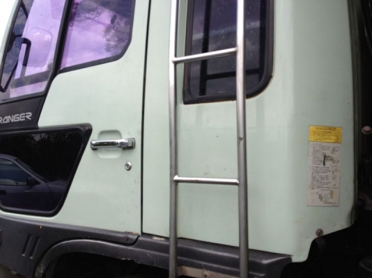 รถฮีโน่ 10 ล้อ รั่ว  FL177  168 แรงม้า สนใจติดต่อ 081 - 6079515