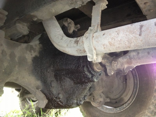 รถฮีโน่ 10 ล้อ รั่ว  FL177  168 แรงม้า สนใจติดต่อ 081 - 6079515