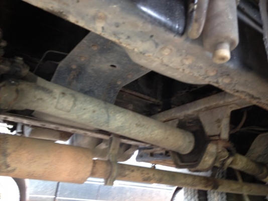 รถฮีโน่ 10 ล้อ รั่ว  FL177  168 แรงม้า สนใจติดต่อ 081 - 6079515