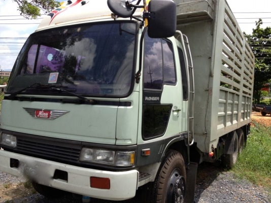 รถฮีโน่ 10 ล้อ รั่ว  FL177  168 แรงม้า สนใจติดต่อ 081 - 6079515