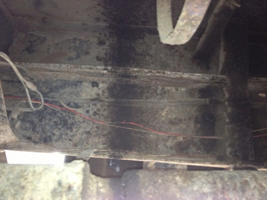 รถฮีโน่ 10 ล้อ รั่ว  FL177  168 แรงม้า สนใจติดต่อ 081 - 6079515