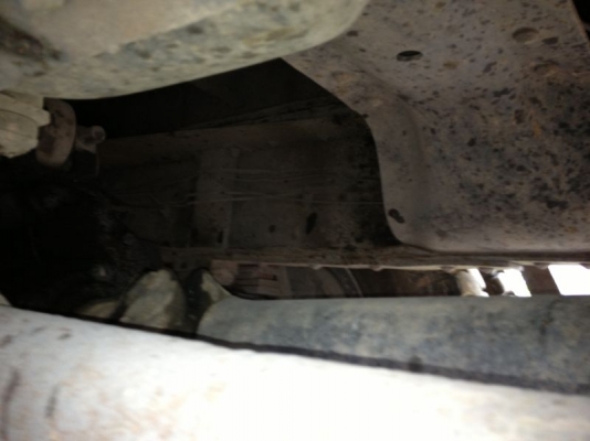 รถฮีโน่ 10 ล้อ รั่ว  FL177  168 แรงม้า สนใจติดต่อ 081 - 6079515