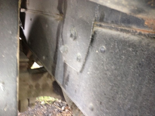 รถฮีโน่ 10 ล้อ รั่ว  FL177  168 แรงม้า สนใจติดต่อ 081 - 6079515