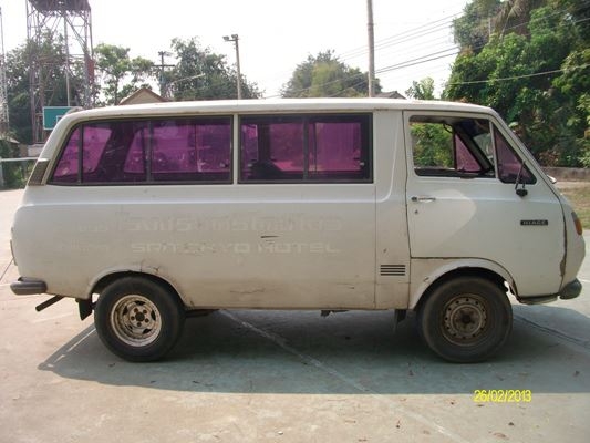 รถตู้โตโยต้าRH11 เครื่อง2c turbo เครื่องฟิตใหม่ ประตูกับข้าว 70,000 บาท