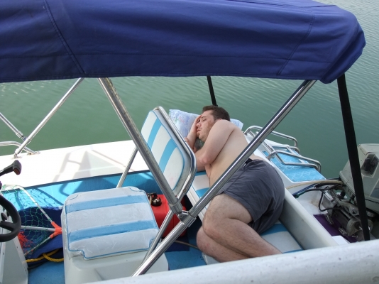 ขายเรือตกปลา 15 ฟุต เครื่อง ซูซูกิ 40 แรง 105000 บาท ขายเรือตกปลา 15 ฟุต เครื่อง ซูซูกิ 40 แรง 105000 บาท