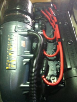 ขายเรือเจ็ตสกี ยามาห้าเครื่อง 1100 แรง 3สูบใหม่มีตัวปรับที่แฮนมือ โทร (081-9399730 คุณวุฒิ)