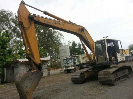 ขายรถแบคโฮ KOMATSU PC 200-5 ซีเรียล์ 64000 ตัวเดินจีบไฟฟ้าขาดมอเตอร์เร่งโซ่หนาเอวแน่นเครื่องดีปั้มดีเอกสารทะเบียน