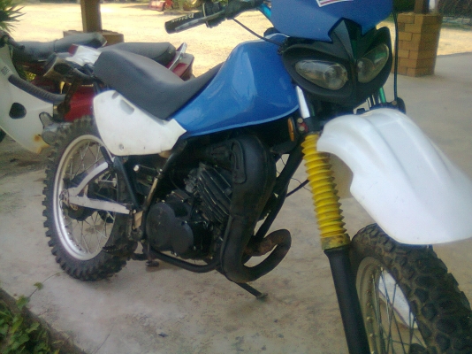 ขาย Yamaha DT 175 Mono ราคา10000 บาท ขาย Yamaha DT 175 Mono ราคา10000 บาท