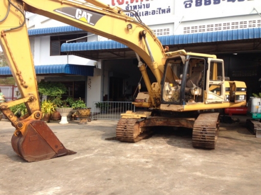 ของเข้าใหม่!!! รถขุด CAT 322B  มือสองญี่ปุ่นแท้ นำเข้าเอง พร้อมใช้งาน