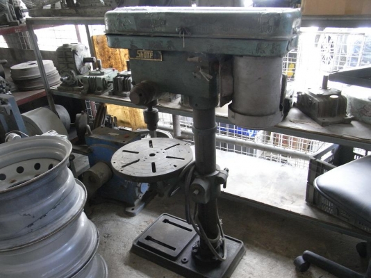 ขายสว่านแท่น REXON ขนาดมอเตอร์ 1 HP. สภาพพร้อมใช้งาน