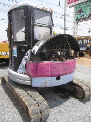 KOMATSU PC50UU-2 เก่าไทย   เอวแน่น ปั็มแรง สภาพพร้อมใช้ สุดๆเอาไปแบ่งกันใช้ได้เลยครับ   น้องร็อค จัดหั้ย สนใจโทร สอบถามได้ 081-8535656