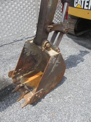 KOMATSU PC50UU-2 เก่าไทย   เอวแน่น ปั็มแรง สภาพพร้อมใช้ สุดๆเอาไปแบ่งกันใช้ได้เลยครับ   น้องร็อค จัดหั้ย สนใจโทร สอบถามได้ 081-8535656