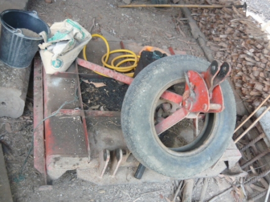 รถไถ 23แรง ฮิโนโมโต้ เบส อี23...พร้อมผาน3 ดันหน้า ผานตัดหญ้า ครบชุด