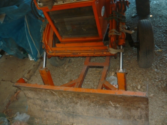 รถไถ 23แรง ฮิโนโมโต้ เบส อี23...พร้อมผาน3 ดันหน้า ผานตัดหญ้า ครบชุด