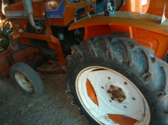 รถไถ 23แรง ฮิโนโมโต้ เบส อี23...พร้อมผาน3 ดันหน้า ผานตัดหญ้า ครบชุด