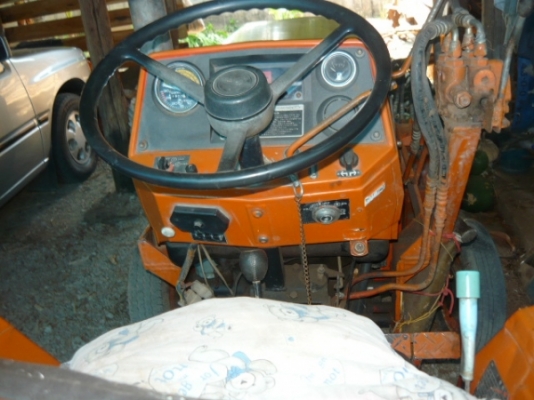 รถไถ 23แรง ฮิโนโมโต้ เบส อี23...พร้อมผาน3 ดันหน้า ผานตัดหญ้า ครบชุด