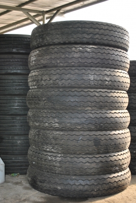 ยาง 12.00-20ขายถูกๆใช้กับ เครน45-50ตัน12ล้อ เทเลอร์ 18PR ยาง 12.00-20ขายถูกๆใช้กับ เครน45-50ตัน12ล้อ เทเลอร์ 18PR