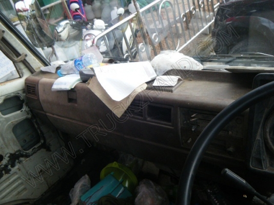 รถบรรทุก 6 ล้อติดเครน ยี่ห้อ HINO รุ่น KM779 รถบรรทุก 6 ล้อติดเครน ยี่ห้อ HINO รุ่น KM779